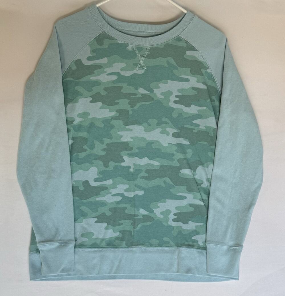 A244 Eddie Bauer Sweatshirt Womens XL Green Camo Legend Wash Crewneck